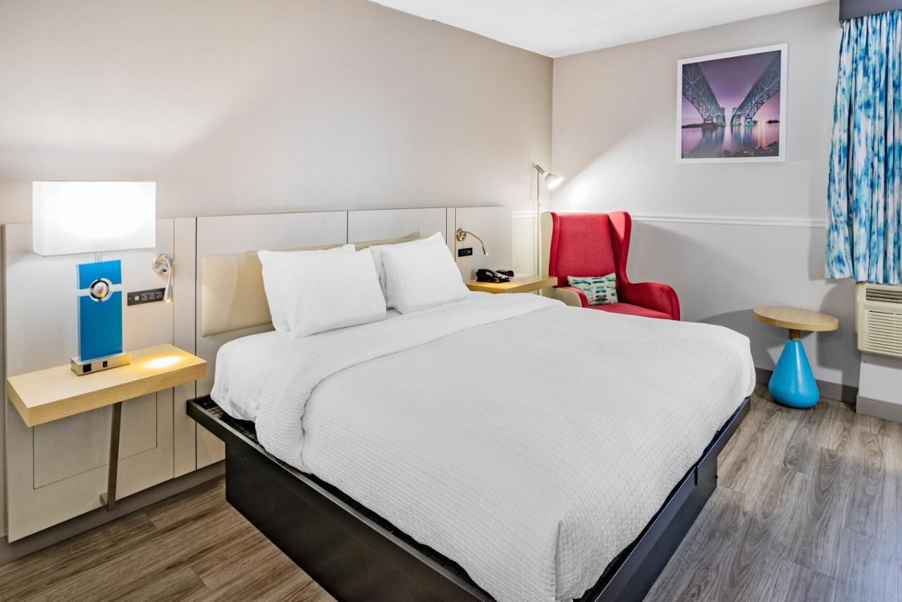 Wingate By Wyndham Fishkill Hotel Bagian luar foto